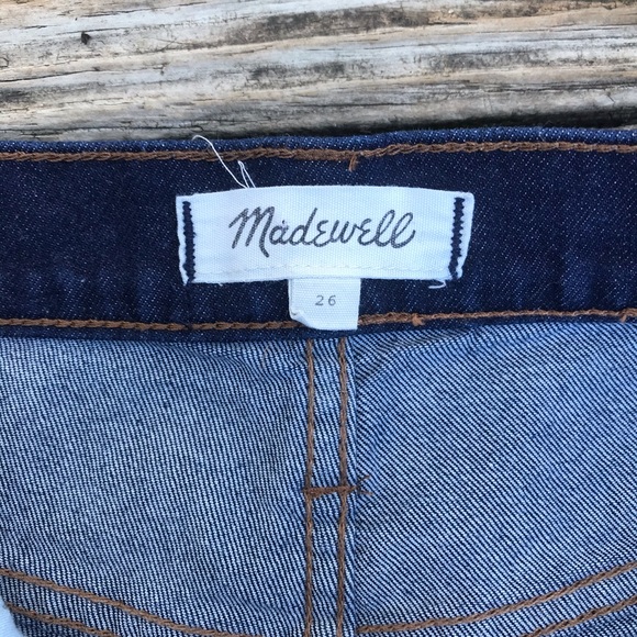 Dark Wash Madewell Denim Shorts - Picture 3 of 6